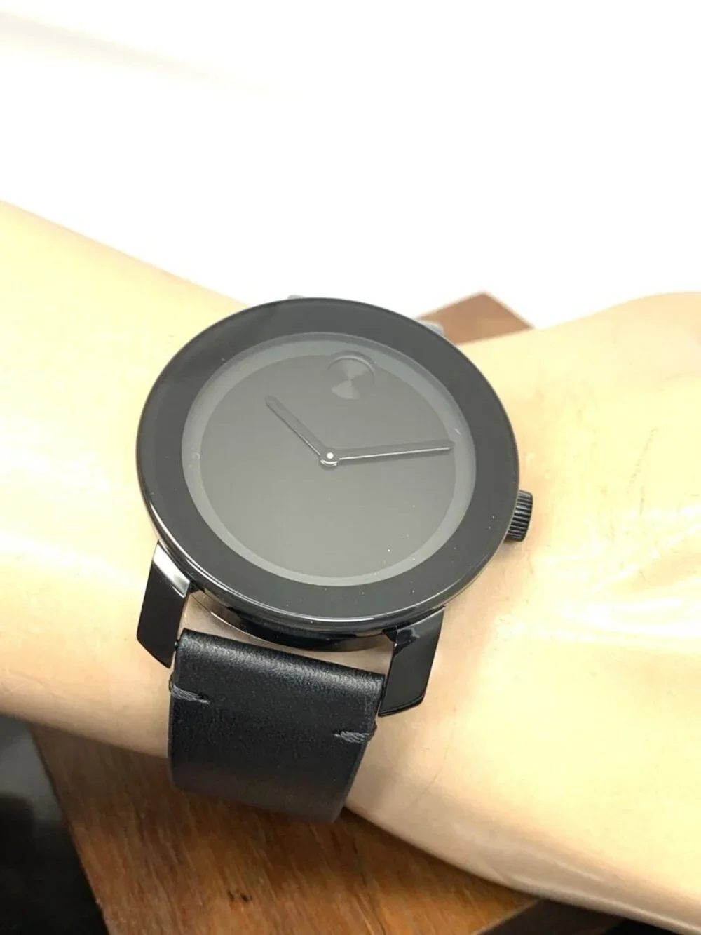 Movado Men's Watch 3600306 Bold Swiss Quartz Black Dial Leather Strap 42mm